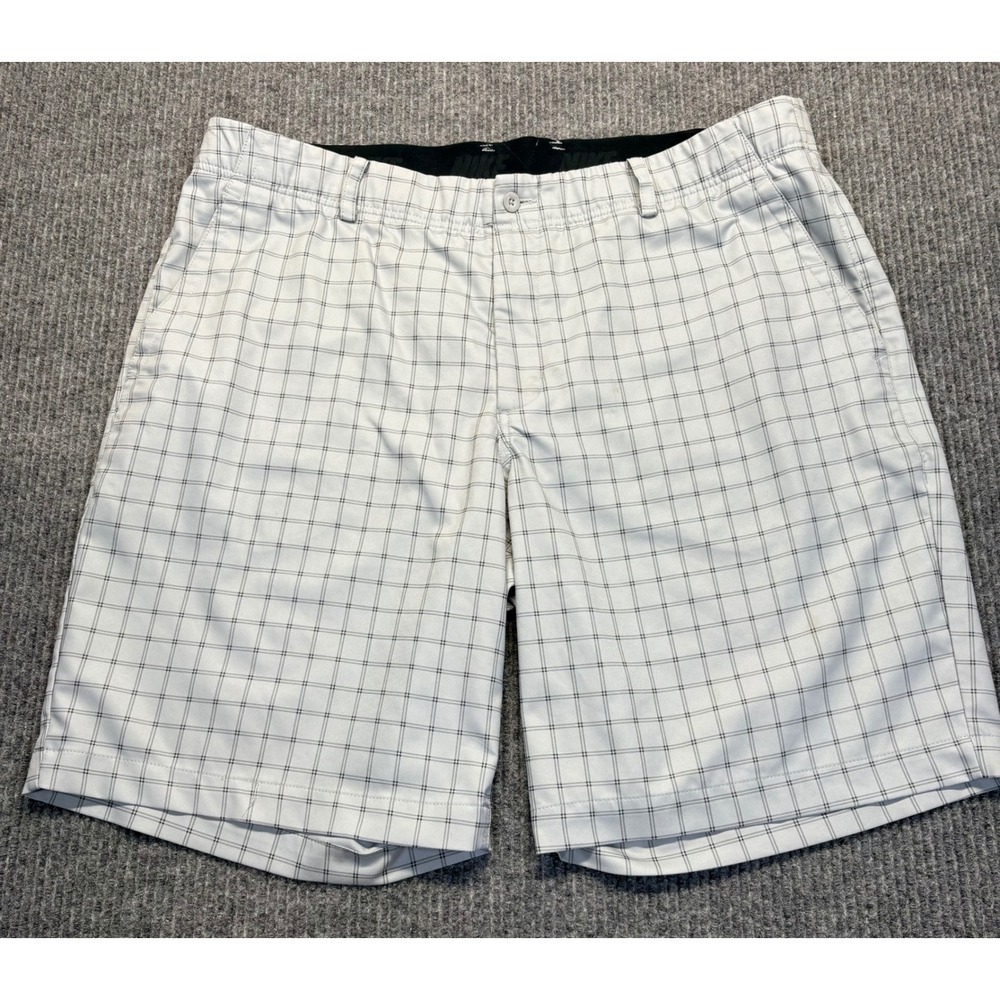 Nike Golf Dri-FIT Plaid Shorts Mens 40 Light Grey Black Standard Fit Performance